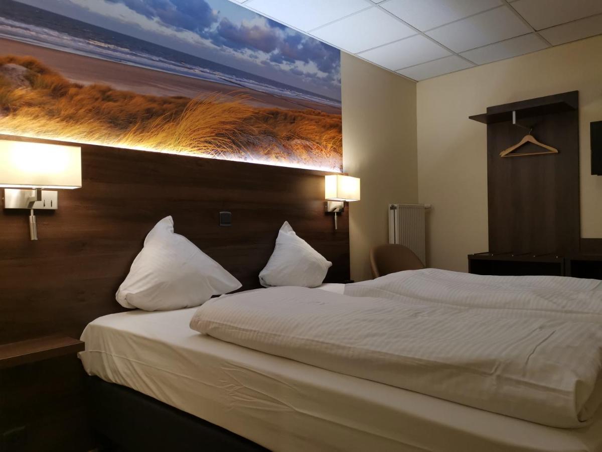 Hotel Ii